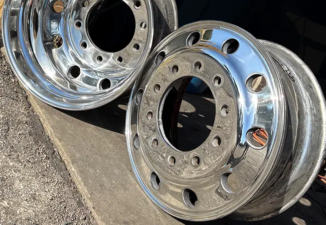 eyre-hd-two-wheels-image